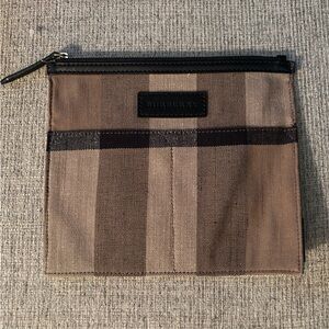 Burberry check canvas detachable Tottenham or Ashby zipper clutch pouch 10X9”
